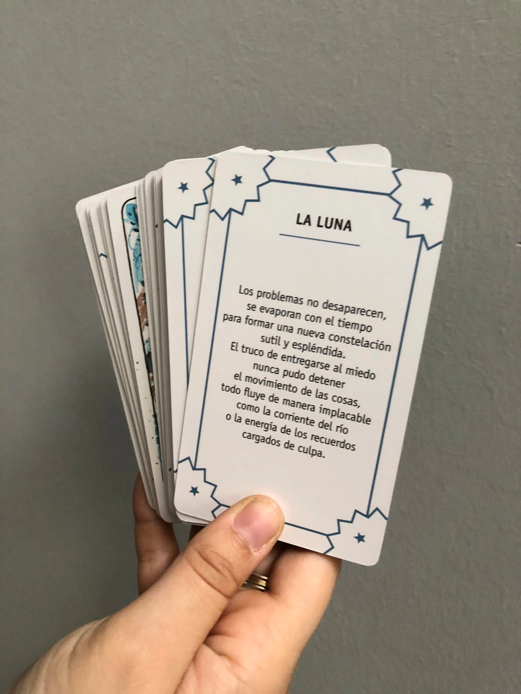 Tarot y Poesía - Gustavo Yuste y Flor Kaneshiro