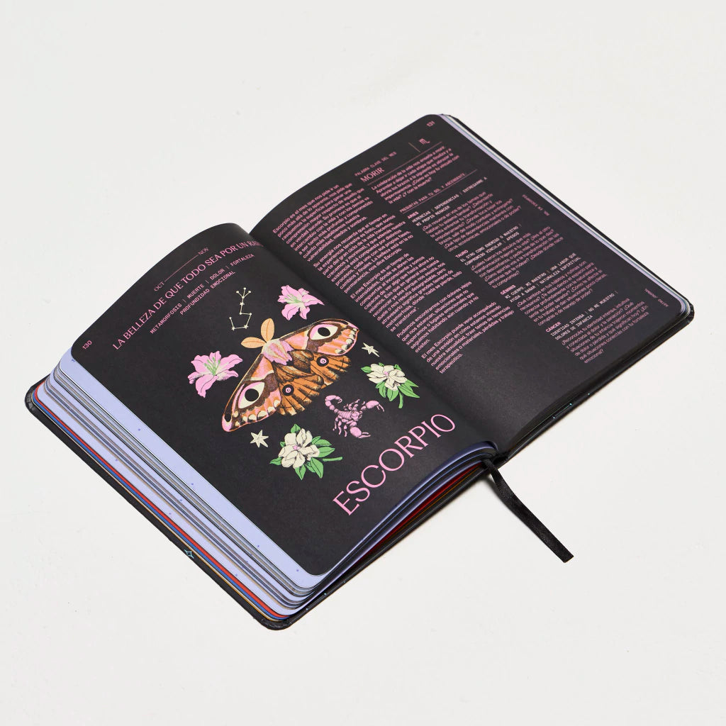Astro Journal - Vik Arrieta y Baby Plutón