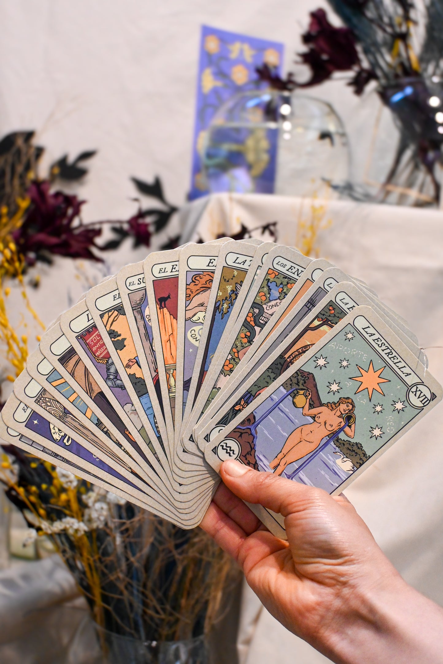 Astrotarot: libro + baraja - Karen Díaz
