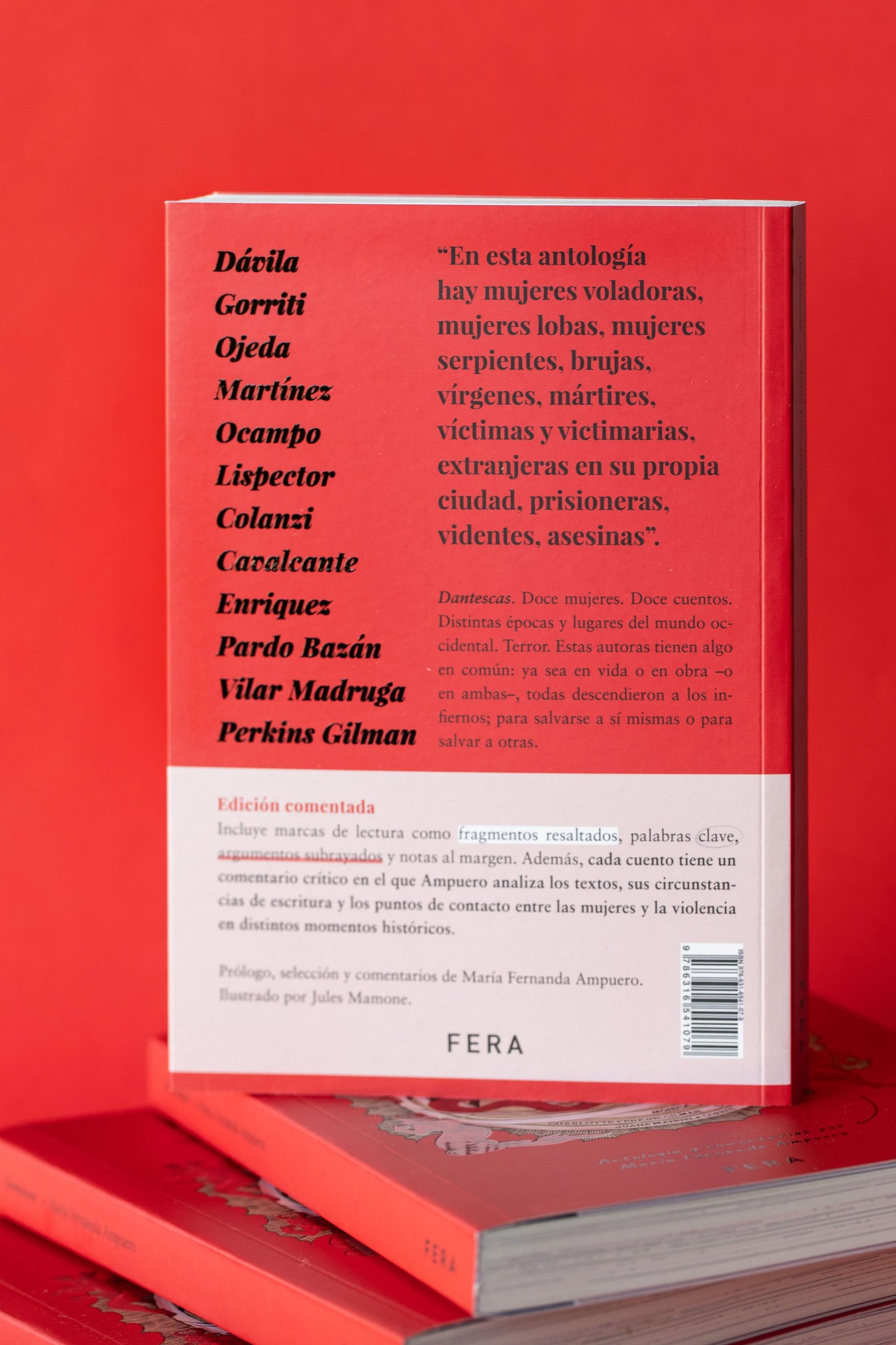 Dantescas - comentarios por María Fernanda Ampuero