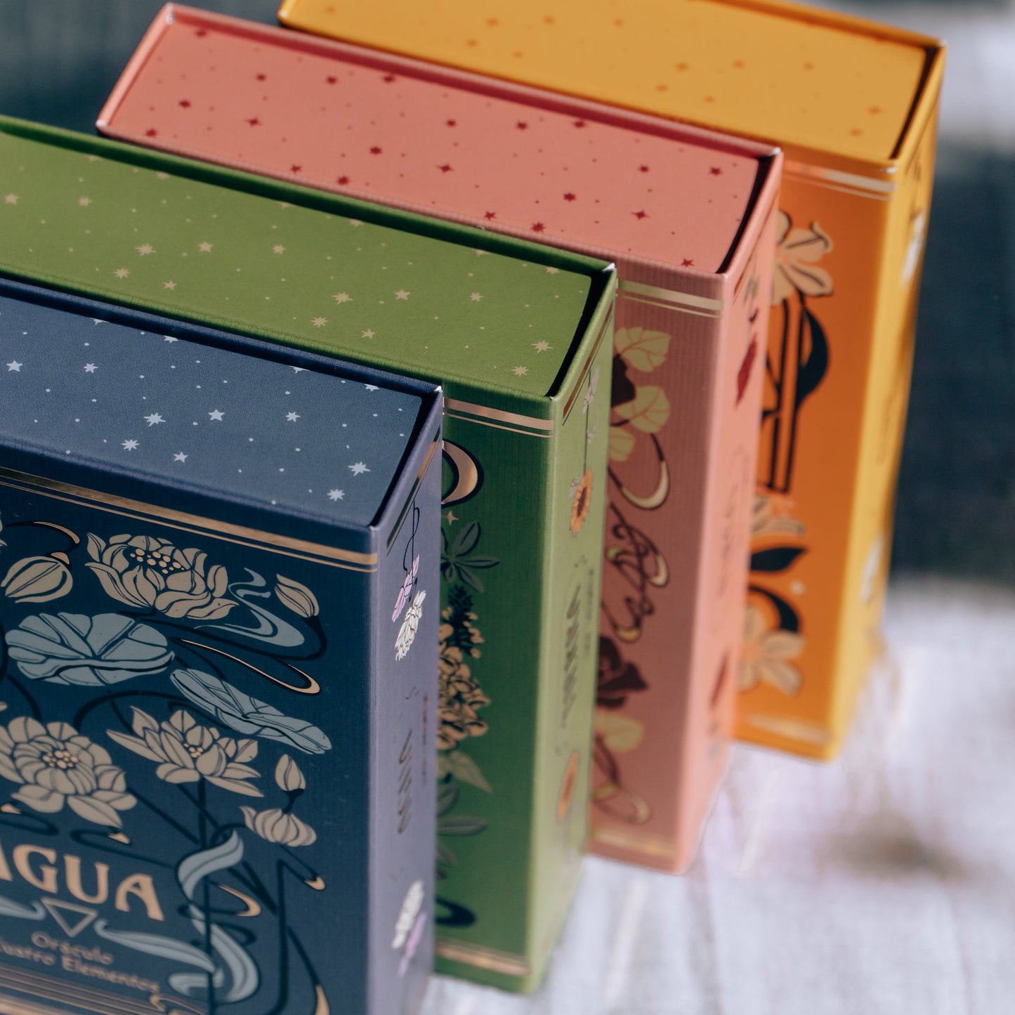 Oráculo Cuatro Elementos - Caja Premium Saga Completa