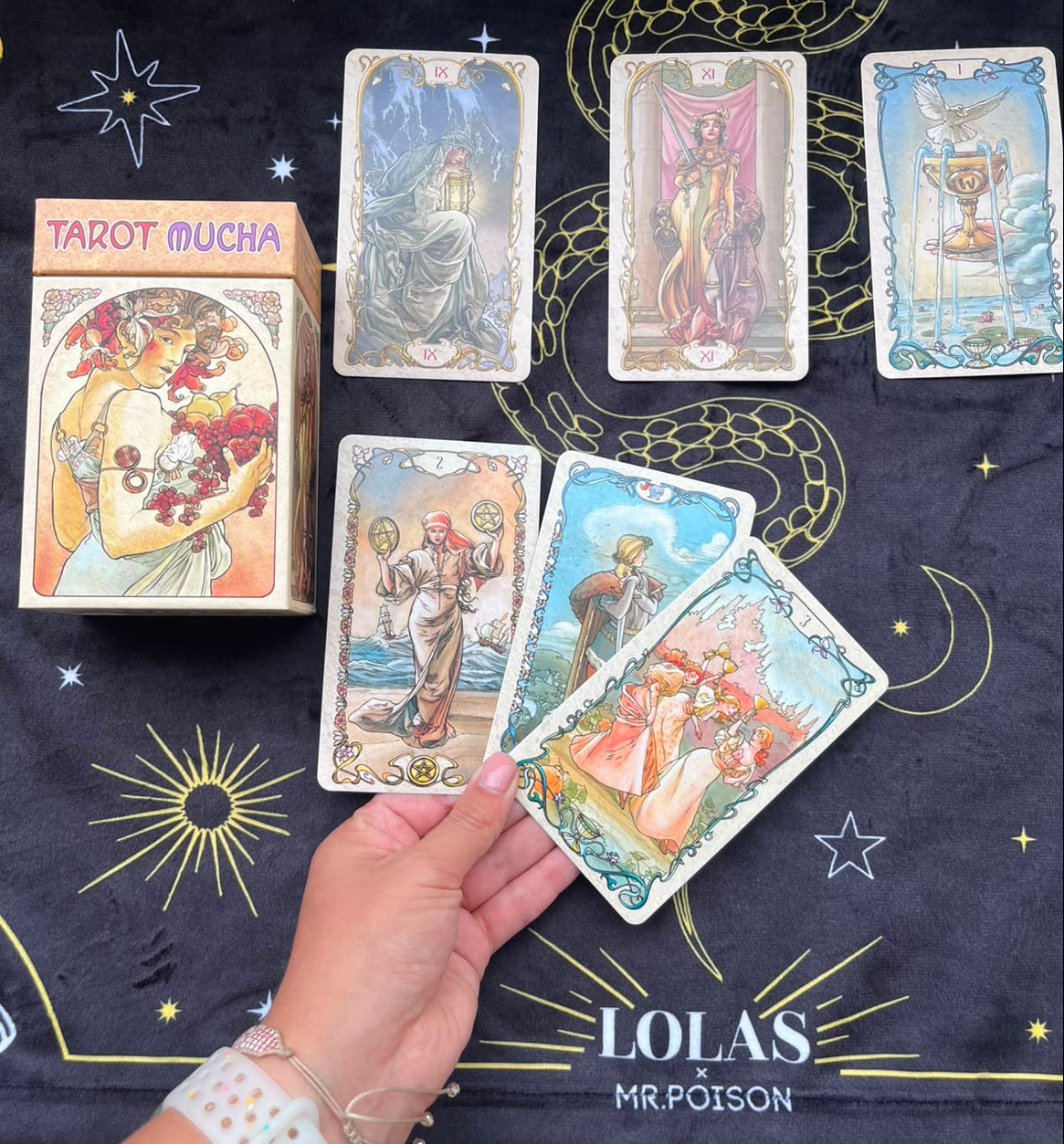 Mucha Tarot