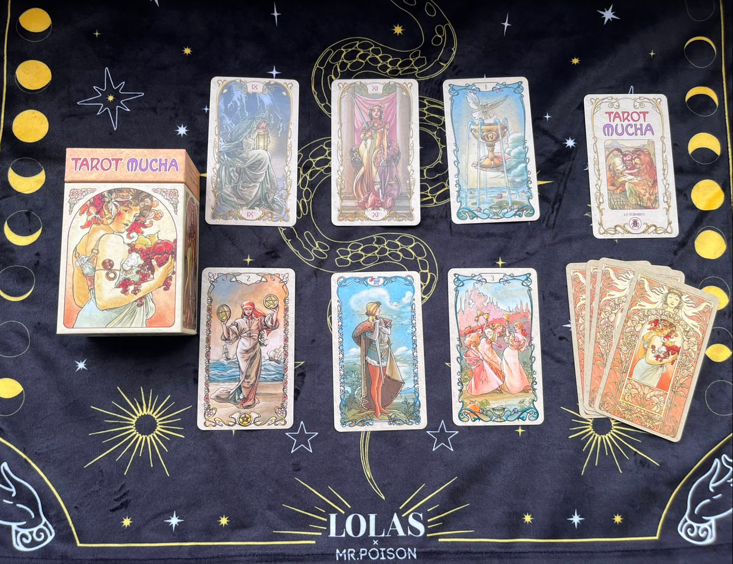 Mucha Tarot